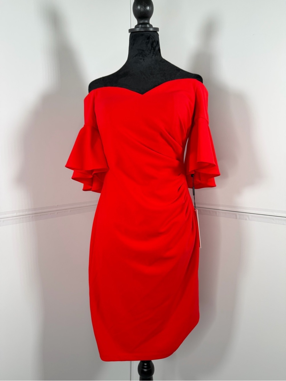 NWT Calvin Klein Red Off Shoulder Ruched Cocktail Dress Size 4